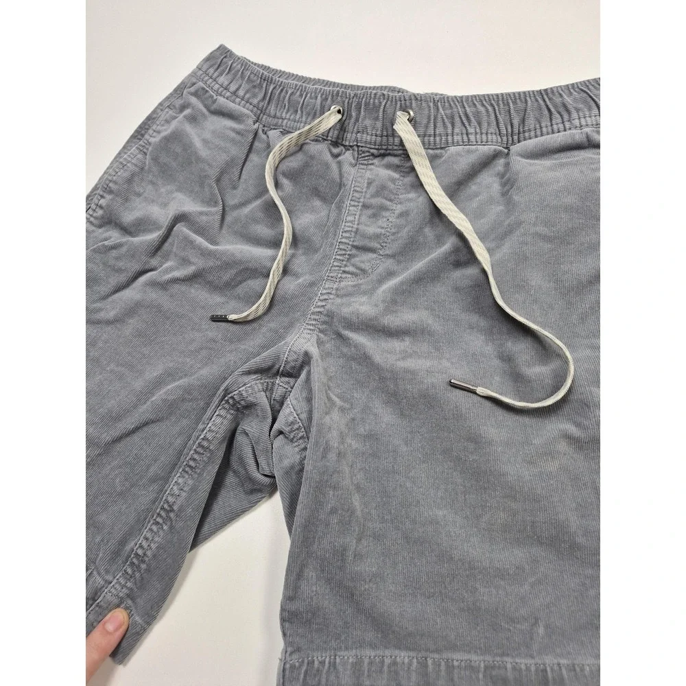 Vuori Optimist Shorts Men's Small Gray Corduroy Chino 8